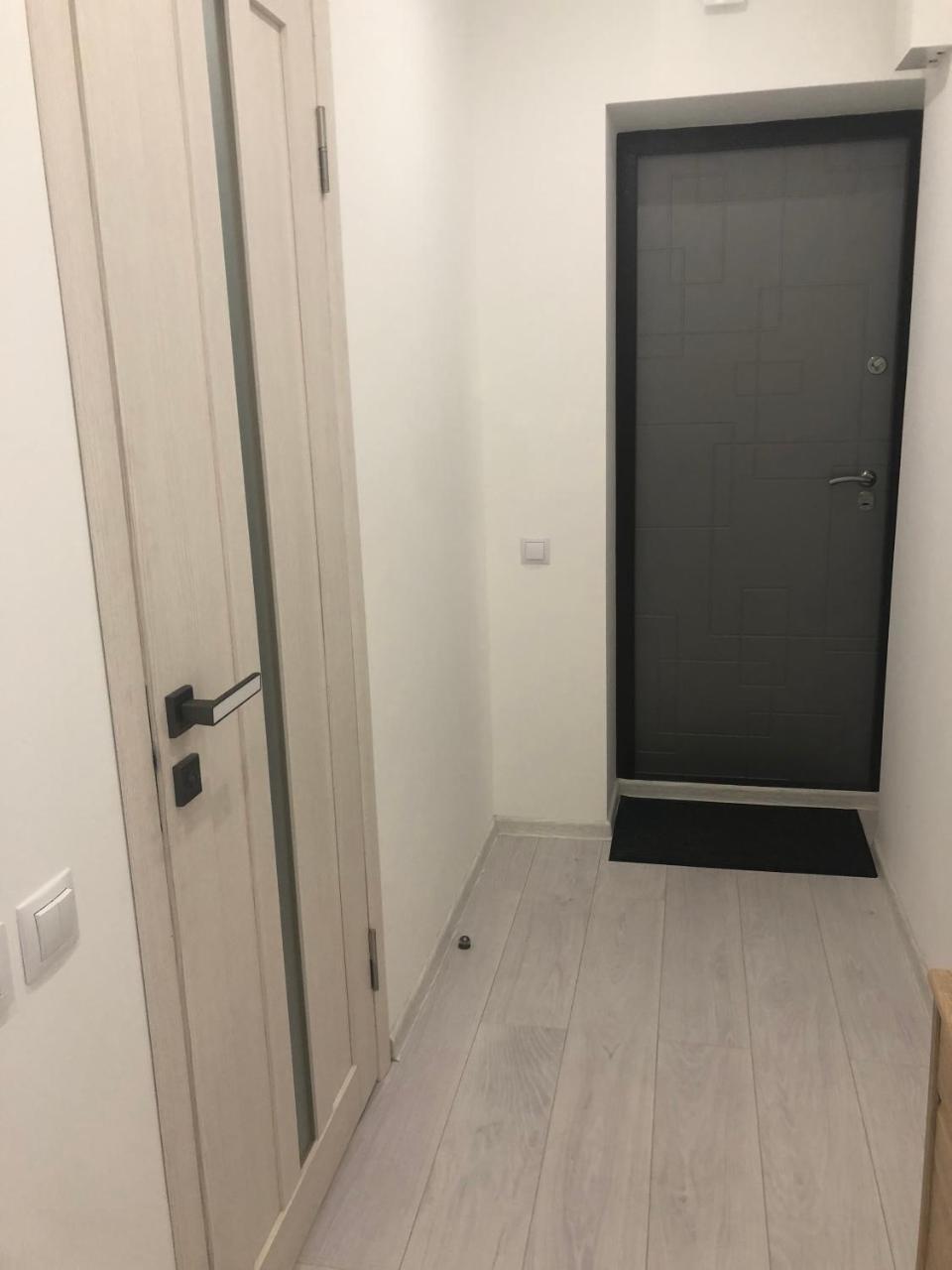 Gil Apartments, 38 Prospect Svobody Uzhhorod Ngoại thất bức ảnh
